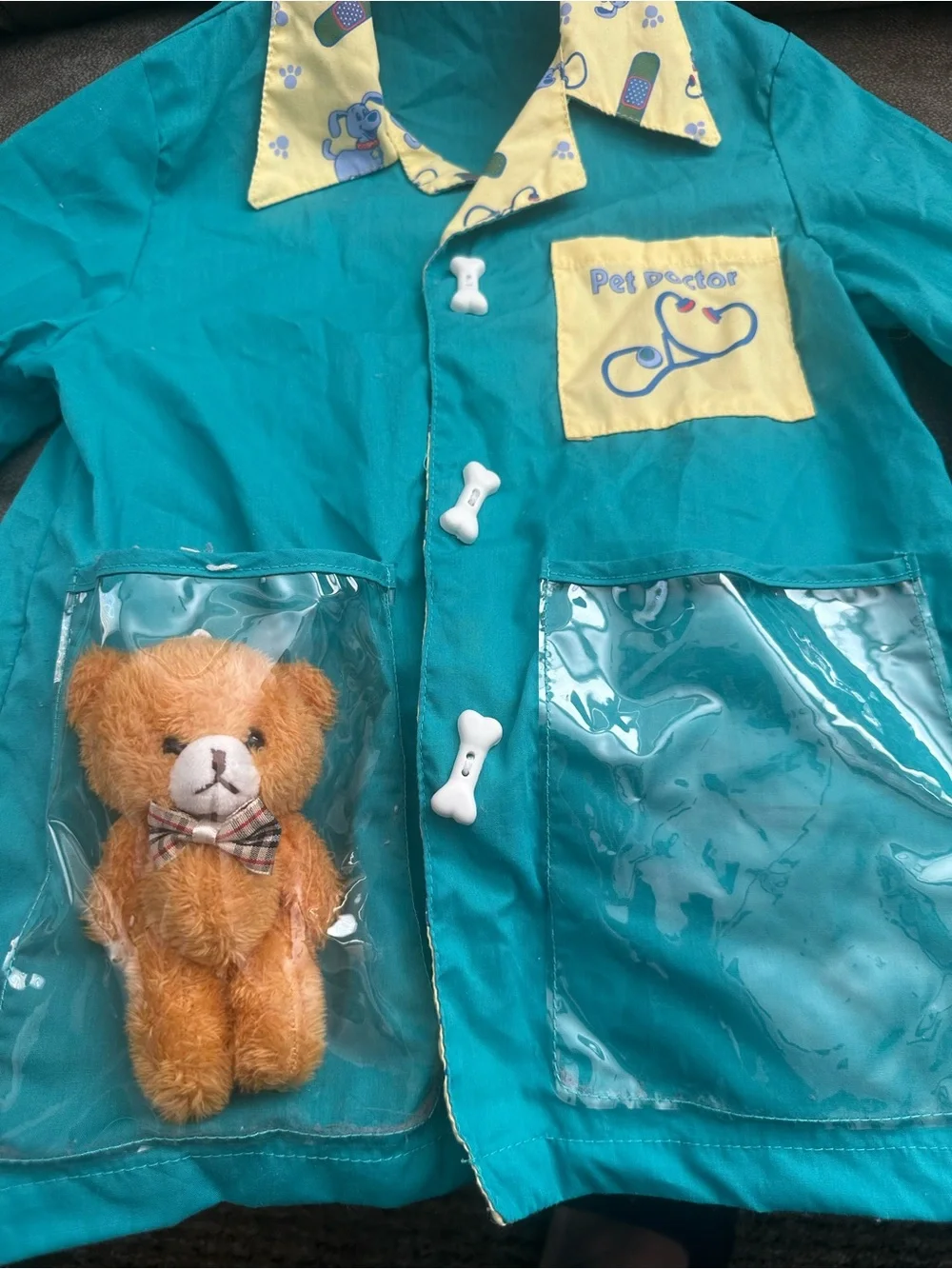 2003 Vintage Toys R Us Imaginarium Veterinarian Doctor Dress Up Bundle.